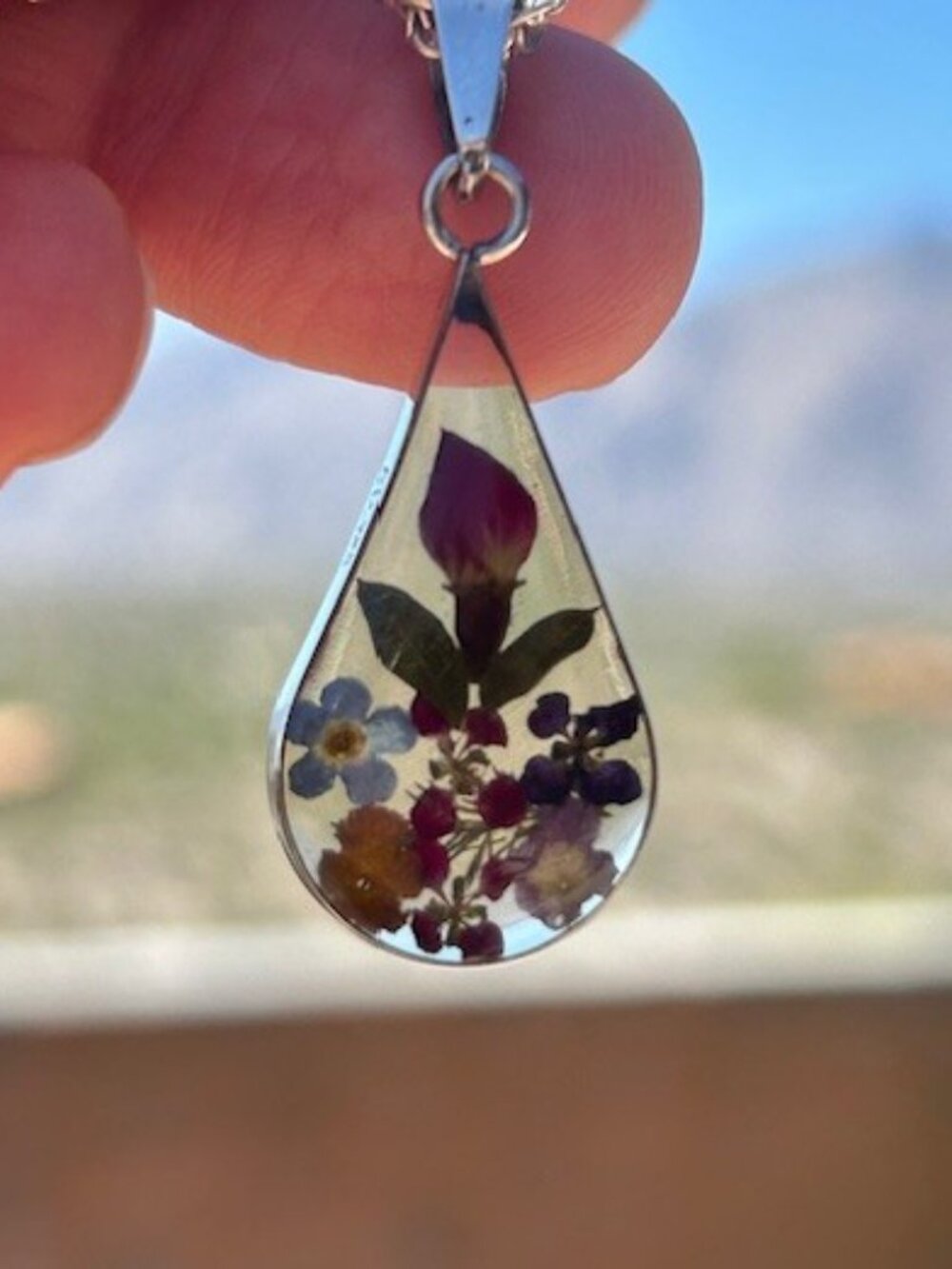 ATI 925 SILVER MEXICO Lucite Dried Rose Flower Pendant NECKLACE